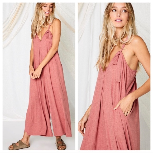 MOST Fabulous Tie Shoulder Jumpsuit - Picture 4 of 4